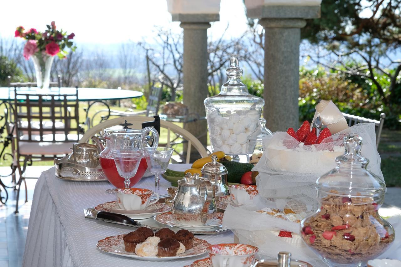 Villa La Vittoria Pollone Exteriör bild